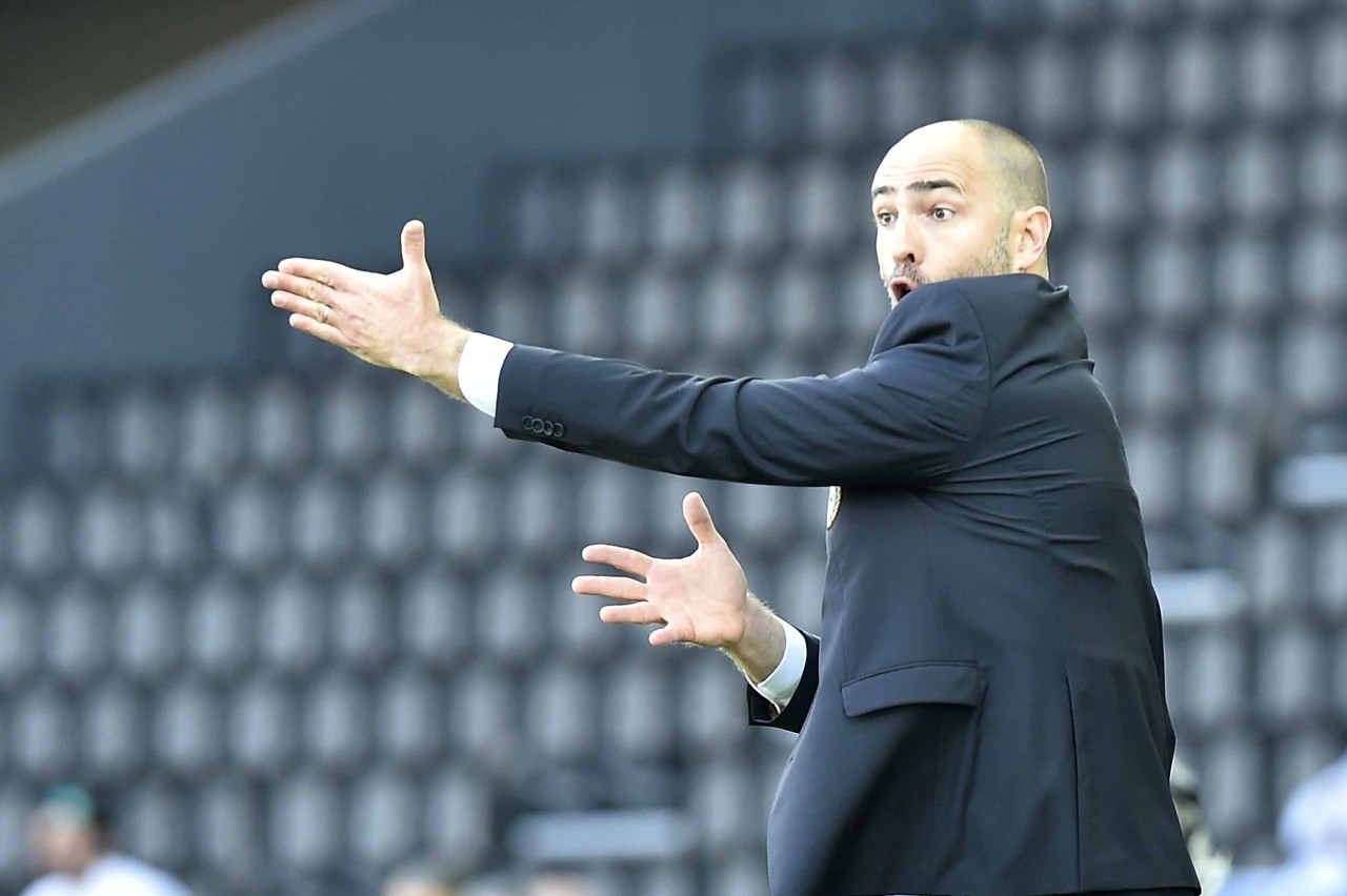 开云娱乐app安全登录-图多尔质疑夏窗截止时间：联赛开赛仍未关闭有违竞技公平