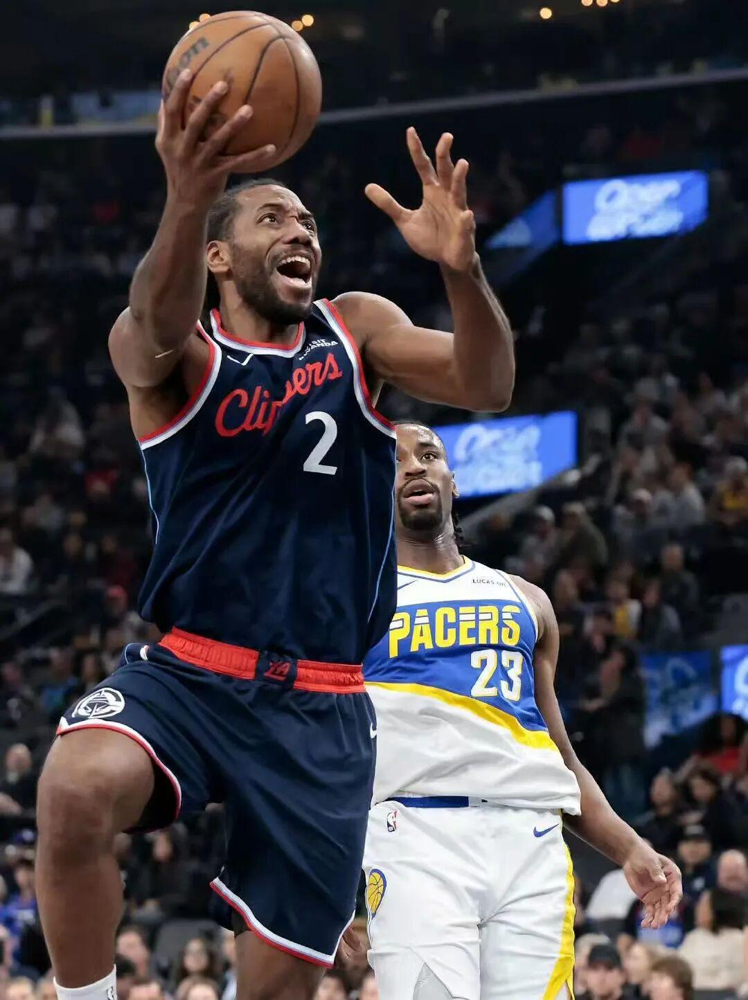 开云app安全认证-疼到锤地！小卡新大腿伤了！3节29+8，快船直冲第8！